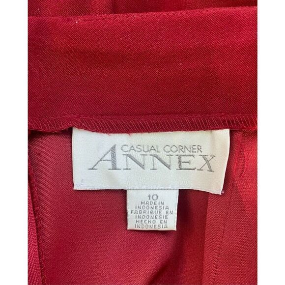 Casual Corner Annex Long Skirt Sz. 10 Red Poly/Spandex Blend. - Picture 10 of 12